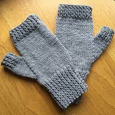 Ravelry Easy Fingerless Men S Mittens With Thumbs Pattern By Marianna Fingerless Gloves Knitted Pattern Fingerless Mittens Pattern Fingerless Gloves Knitted