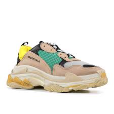 Masterpieces from these best shoe brands in india can add a badass touch to almost any outfit, but they're also incredibly durable, standing up to wear and the label is the most expensive brand in our list of top shoe brands in india, but the honor of owning some pairs certainly has its perks and. Balenciaga Original Shoes Price In India