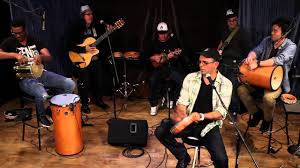 I protagonisti di tutta la musica popolare brasiliana sono comunque i sentimenti e gli stati d'animo quasi viscerali che caratterizzano il carattere del popolo: Nanny Assis Tristeza Youtube