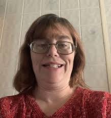 Crystal Tilley's Instagram, Twitter & Facebook