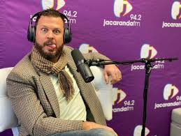 Jacaranda fm presenters dance their way to fitness. Jacaranda Fm On Twitter The Man Who Takes All The Jacarandafm Presenters Pictures Also Took The Motherofallmakeovers Pictures We Cannot Wait To See The Result Kevinmarkpass Https T Co Ilnufgpsmn