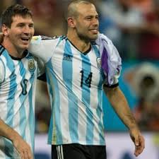 Select from premium messi mascherano of the highest quality. Javier Mascherano Backs Lionel Messi S Return To Argentina Fadeaway World