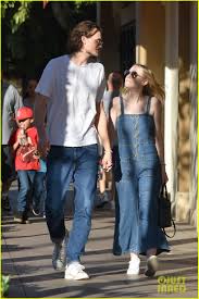 Dakota fanning ,,looks, very, patriotic, in a red, white, and blue, romper ,as, she hits up, some ,stores in the soho, district, on saturday, afternoon. Full Sized Photo Of Dakota Fanning Boyfriend Henry Frye Hang With Her Family 05 Photo 4005717 Just Jared
