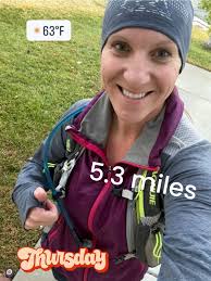 Do guys naturally lean forward when running?