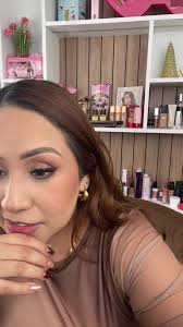 Astrid Cerna MakeUp Studio was live.