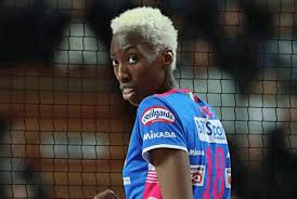 Paola egonu kilka dni temu zdradziła dziennikarce, że ma dziewczynę. Egonu Addio Alla Skorupa E Chioma Biondo Platino Tiscali Sport