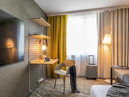 Welcome to novotel manila araneta city, a modern hotel in quezon city's business and leisure district and the first novotel in the philippines. Hotel Famille Affaires Courcouronnes Novotel Evry Courcouronnes All