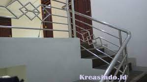 Model pagar balkon stainless rumah idaman sumber cyberspaceandtime.com. Model Pagar Balkon Stainless Minimalis Terbaru Yang Modern Dan Sedikit Sentuhan Klasik