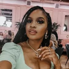 Ebonee Love's Instagram, Twitter & Facebook