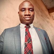 It really hurts when you realized that PSG signed Kvaratskhelia (24) for  €62M & Désiré Doué (19) for €50M. And Barça are going to sign Luis Díaz for  €85M/€70M. Spending that sort