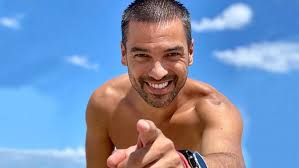 Последние твиты от chino leunis (@leandroleunis). Las Extranas Practicas Del Chino Leunis Con El Fuego Entretenimientos Telefe Com