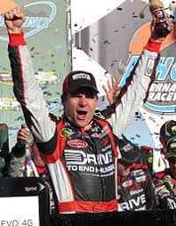 Lately stock car racing legend jeff gordon looks like the jeff gordon of old when he would duke it out with the late dale earnhardt sr. Jeff Gordon Wikipedia