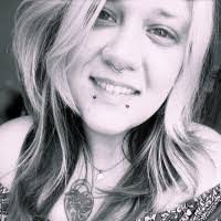 Christina Toombs's Instagram, Twitter & Facebook