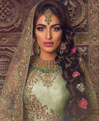 45 Gorgeous Bridal Hairstyles To Slay Your Wedding Look Pakistani Bridal Makeup Indian Bridal Makeup Asian Bridal Makeup