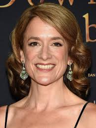 Miss Baxter, aka Raquel Cassidy🌹