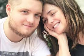 Maybe you would like to learn more about one of these? Me Faltaba El Aire La Impactante Experiencia Por La Que Paso El Hijo De Araceli Gonzalez Y Adrian Suar Minuto Argentina