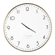 Horloge Blanche Imprimee Et Metal Dore D77 5th Avenue Maisons Du Monde