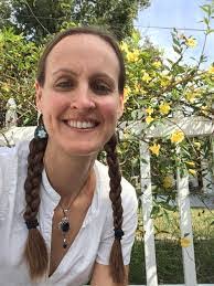 Pam Shrader's Instagram, Twitter & Facebook