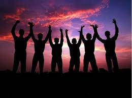 A group of people engaged in a shared enterprise, typically unlawful in nature. Pin On Tips On Taking Group Photos