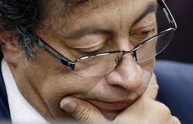 Gustavo petro urrego (born april 19, 1960 in zipaquirá, cundinamarca) is a colombian leftist politician member of the alternative democratic pole, currently serving as senator in the congress of colombia. Ex Rebel Capitalizes On Colombia Unrest By Showing Restraint