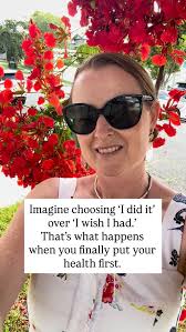 I'M NOT JUST MAKING ANOTHER RESOLUTION.... I AM JOINING THE NEW YEAR'S  REVOLUTION!! I felt so great while doing the #KDTOX30 that I've decided to  do another 30 day round and start