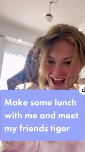 To hit my goals I eat simple! #recipes #lunch #fitness #cats #meow  #easyrecipes #cheflife #fitgoals