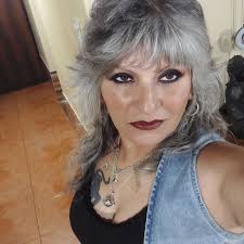 Steve Perry (Journey) engadiu unha...