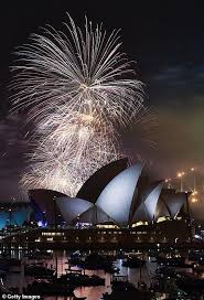 Sydney Bids Farewell To 2018 Ushers In 2019 With Fireworks Spectacle New Years Traditions New Year Celebration New Year S Eve 2019