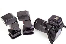 Cactus have release the impressive v6 remote manual flash trigger, and they are available now from $54.95 for each transceiver unit. Praxistest Cactus Wireless Flash Transceiver V6 Ii Pictures Das Foto Magazin
