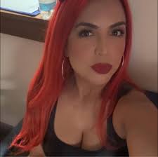 Does Freida McFadden's writing style feel familiar?