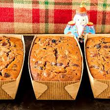 13 of alton brown's most popular recipes from the original good eats. Alton Brown Fruit Cake The Beloved S Version Pastry Chef Online