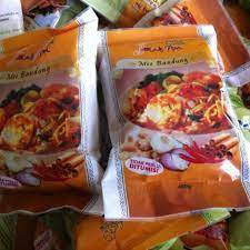 See more of pembekal perencah mee bandung mak pon on facebook. Pes Mee Bandung Muar Original Mak Pon Food Drinks Instant Food On Carousell