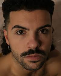 Dada su transversalidad, todos los alumnos de cualquiera de los programas  trabajan la materia de Fotografía. En este caso, el grupo dirigido por Alba  Duque tenía que hacer un ejercicio de fotografía