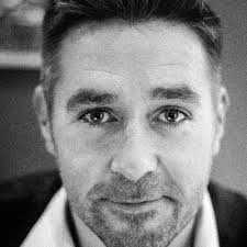 Mark Davis (@DarkMavis69)