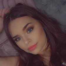 elise simmons (@elisesimmons14)