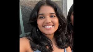 Pennsylvanina couple dies after being caught in rip current while  vacationing with 6 children at Hutchinson Island, Florida