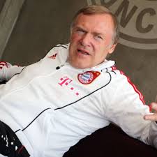 Hermann gerland (born 4 june 1954 in bochum) is a former german football player and manager. Hermann Gerland Im Tz Interview Brauche Keinen Vertrag Beim Fc Bayern Fc Bayern