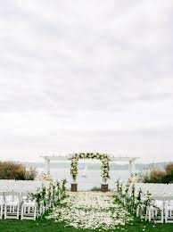 Classic Cliffside Rhode Island Wedding With Blush And White Florals Modwedding Rhode Island Wedding Rhode Island Wedding Venues Island Weddings