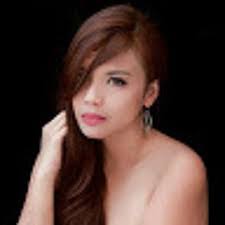 Ann Corpuz's Instagram, Twitter & Facebook