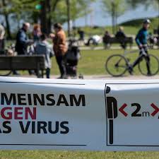 Mit einem fahrradspiegel können auch die kinder hinter dem fahrrad, in einem kinderfahrradanhänger beobachtet werden. Corona Virus Ubertragungen Neue Erkenntnis Wurde Abstandsregel Ad Absurdum Fuhren Welt
