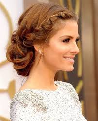 24 Lovely Medium Length Hairstyles For 2020 Weddings Prom Hairstyles Updos Cute Prom Hairstyles Medium Hair Styles