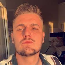 Shannon Keeley (@shankeeley)