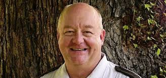 Lisa Meints's Instagram, Twitter & Facebook