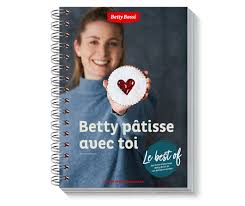 L Art De Decorer Tres Simplement Les Biscuits De Noel Betty Bossi