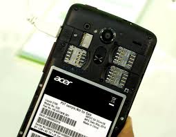 Acer Liquid E700 Trio: Test ...