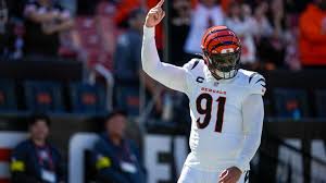 Tennessee Titans news, free agency updates as NFL signings, trades continue
