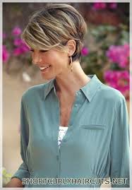 Thin hair can sometimes appear to look really limp and flat and less voluminous as well. Short Hairstyles Thin Hair 2 Short And Curly Haircuts