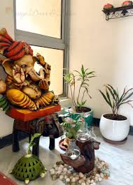 These flowers are all connected together and allow you to hang them horizontally above the bed, over the sofa, or over the console table. Indian Entryway Indian Decor Entryway Decor Home Decor Indian