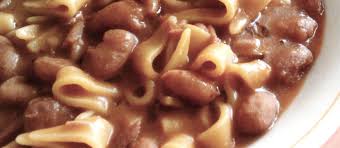 Non preoccuparti, basterà infatti cucinarla con i fagioli in scatola per accorciarne di molto i tempi. Maltagliati Con Fagioli Radioemiliaromagna