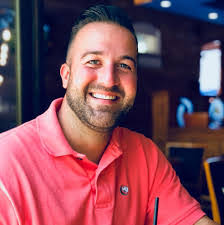 James Niver's Instagram, Twitter & Facebook